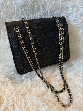 Tory Burch Fleming Black Quilted Shoulder Bag/Crossbody with Gold Chain Medium